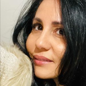 Meet your Posher, Thaisme